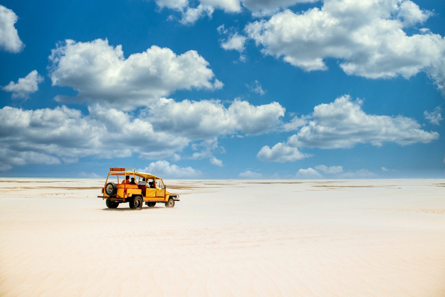 Rann of Kutch Travel Guide – White Desert Festival, Best Time, and Things to Do
